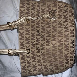 Michael Kors Purse — Tote